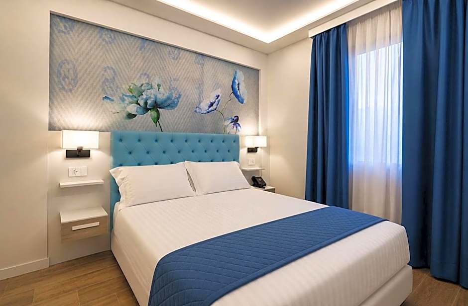 Petit Hotel