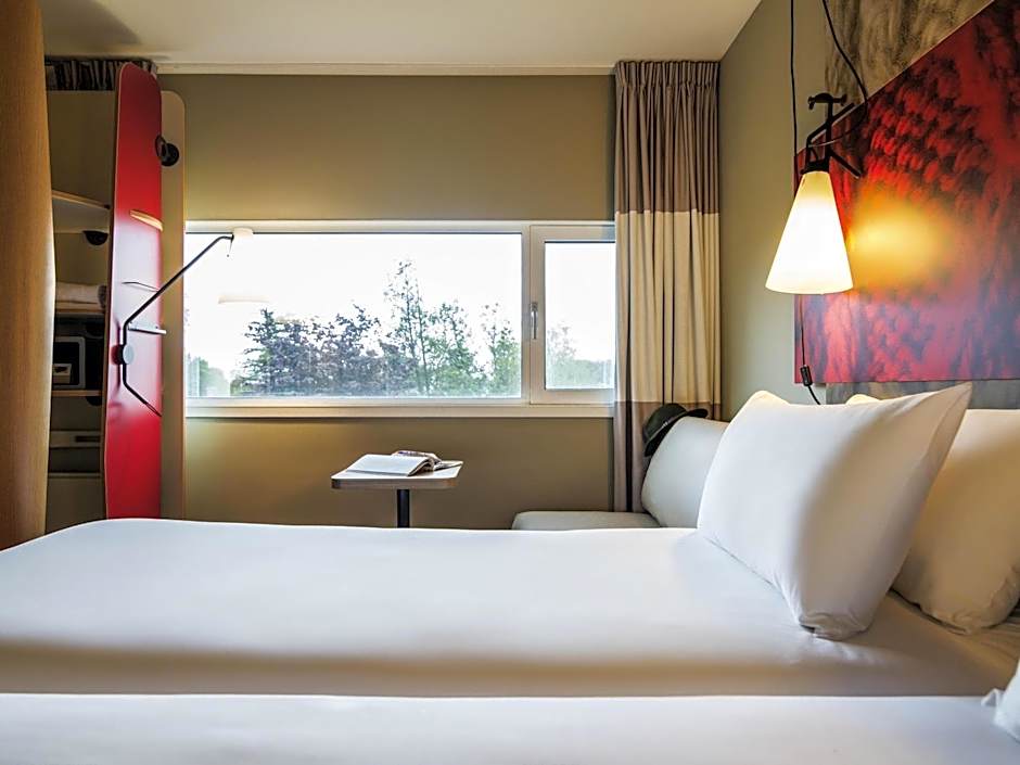ibis Amsterdam Airport