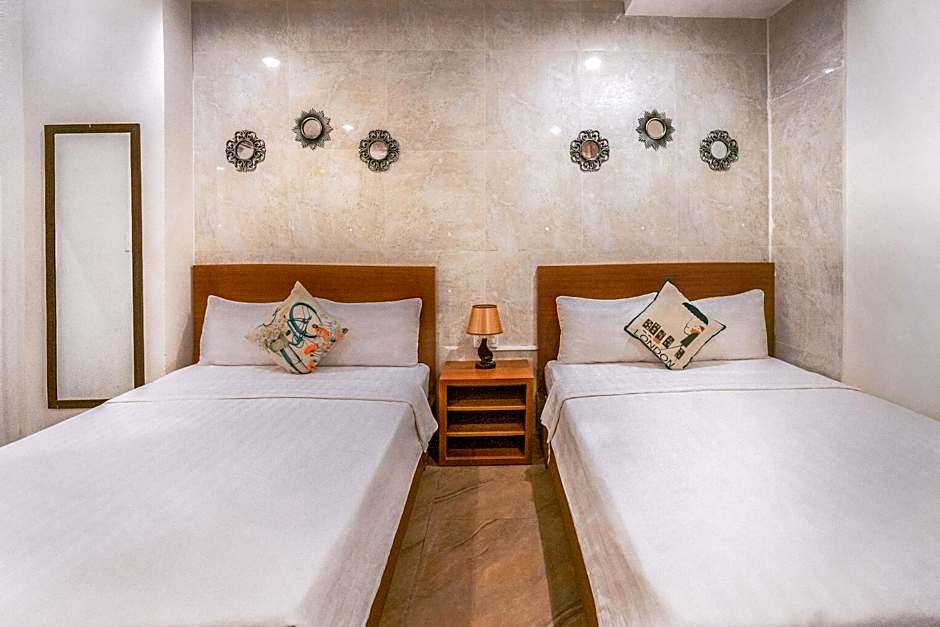 C’Lavie Hotel – Saigon Airport Hotel