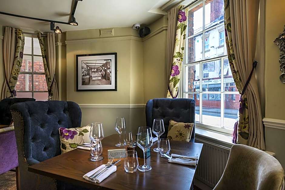 The Royal Oak Hotel