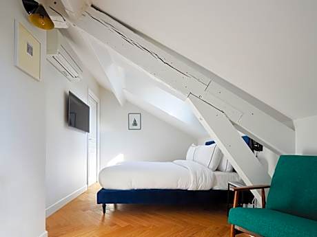Double or Twin Room - Under the Eaves