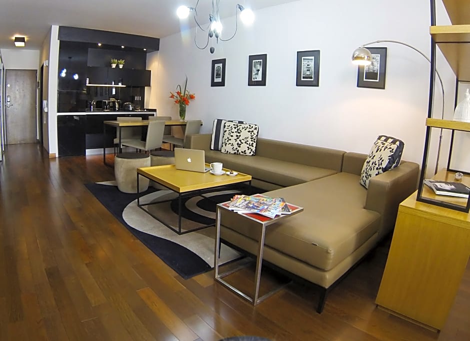 IQ Callao by Recoleta Apartments