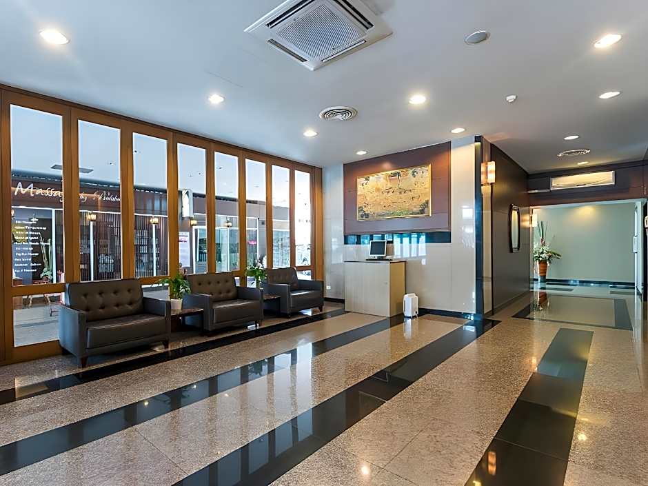 Dynasty Grande Hotel