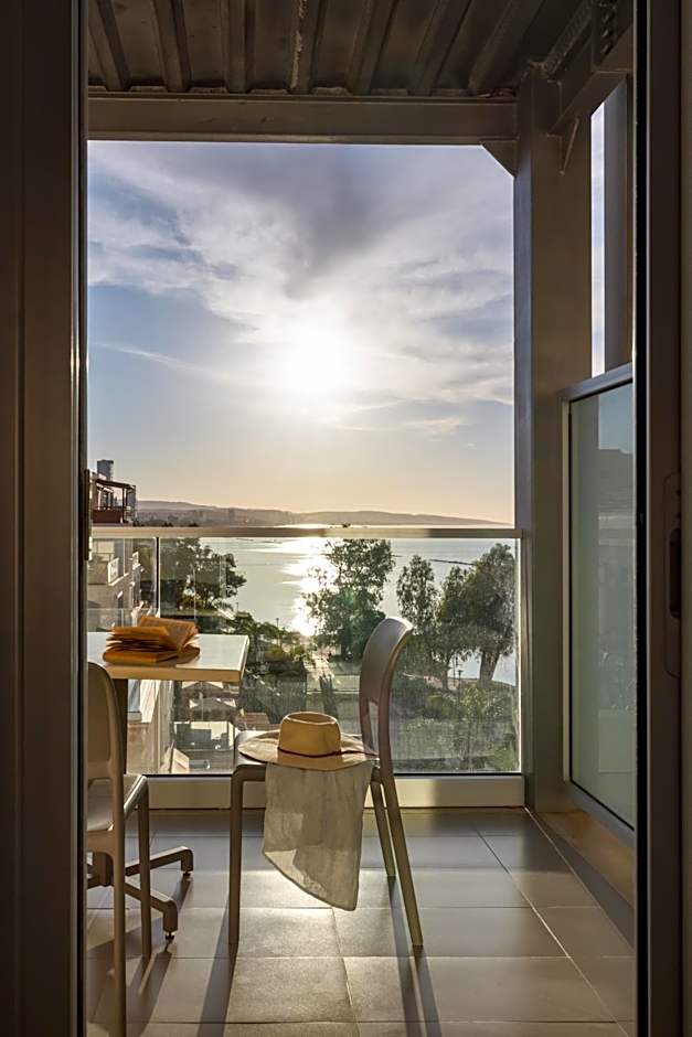 Harmony Bay Hotel