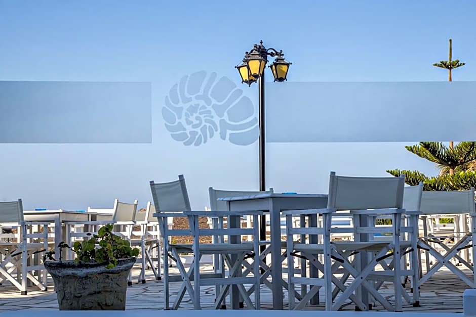 Porto Raphael Residences & Suites