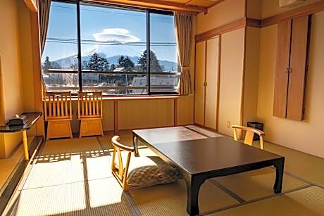Japanese-Style Room with Mt.Fuji View - Low Floor