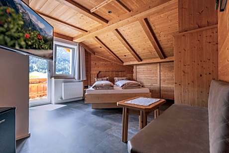 Double Room with Mountain View
