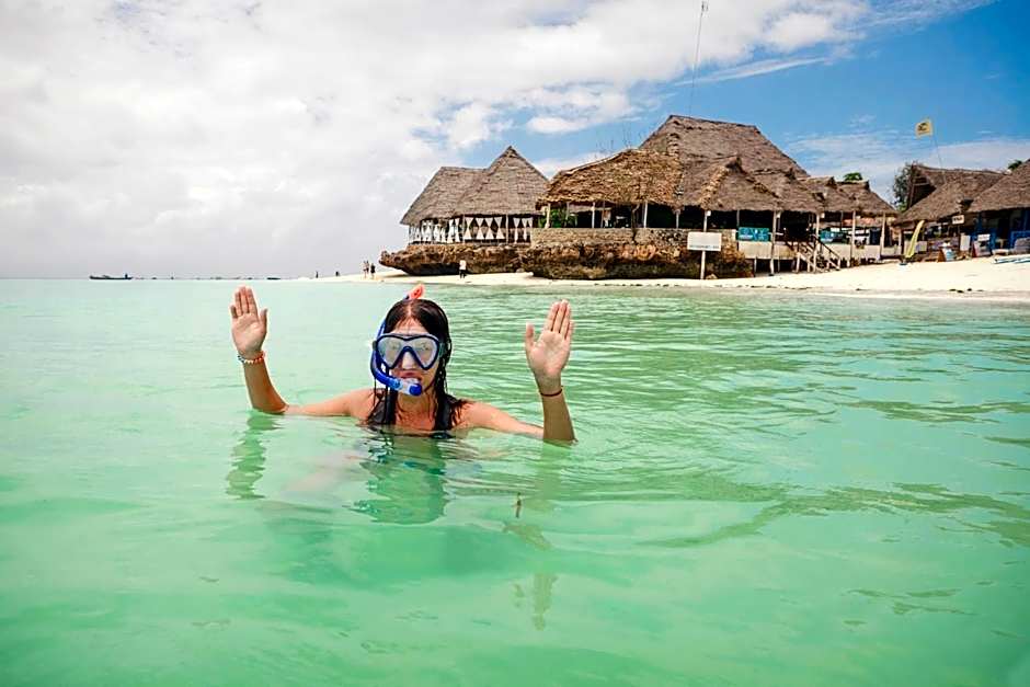 Baraka Beach Bungalows