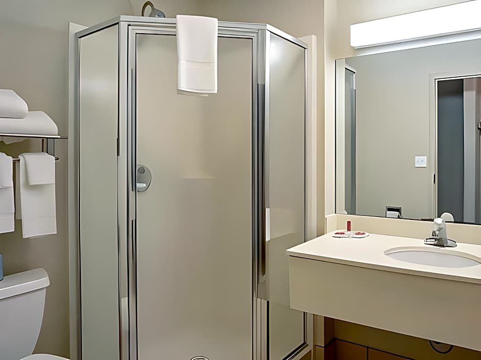 Quality Inn Frontier At U.S. Hwy 30