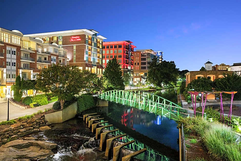 Hampton Inn & Suites Greenville-Downtown-RiverPlace