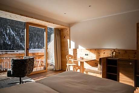 Double Room with Mountain View