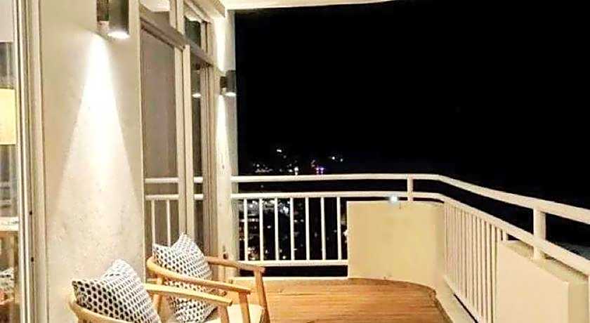 Waterfront Suites Phuket By Centara