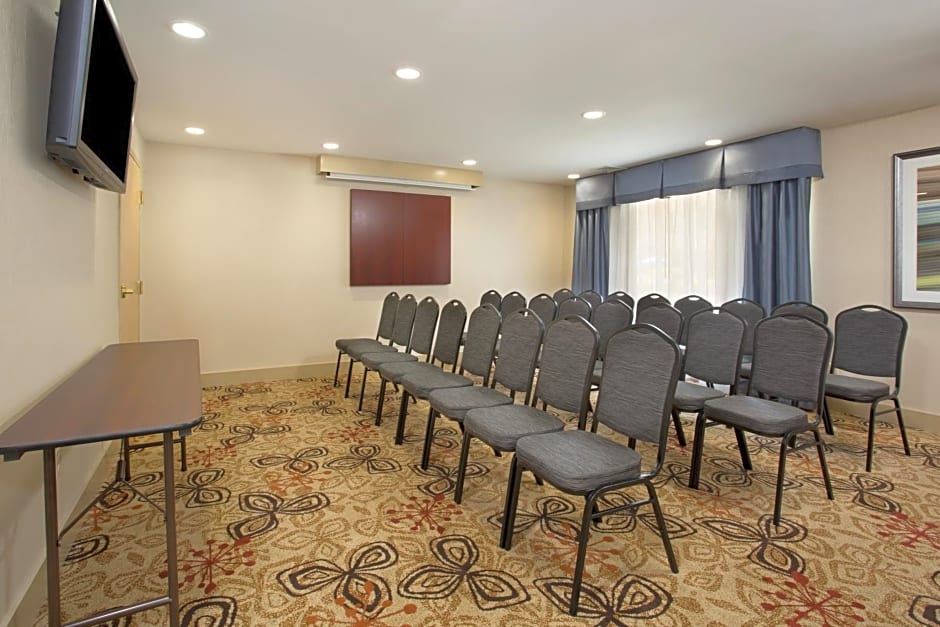 Holiday Inn Express Berea By IHG