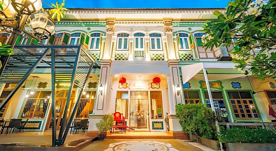O'nya Phuket Hotel