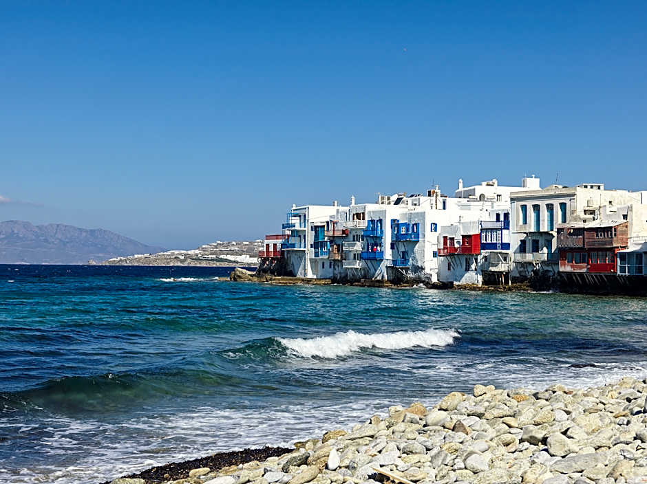 Mykonos Earth