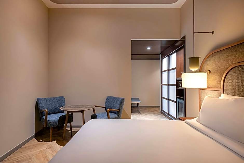 AC Hotel Palacio Universal