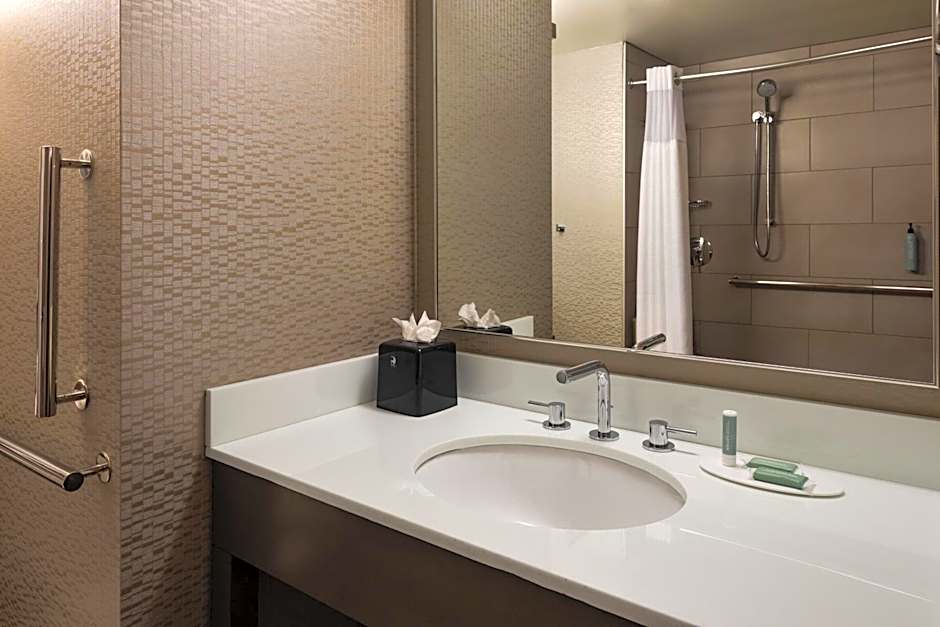 Courtyard by Marriott Minneapolis Downtown