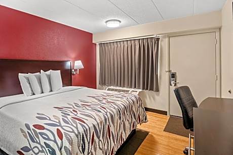 Deluxe King Room Smoke Free