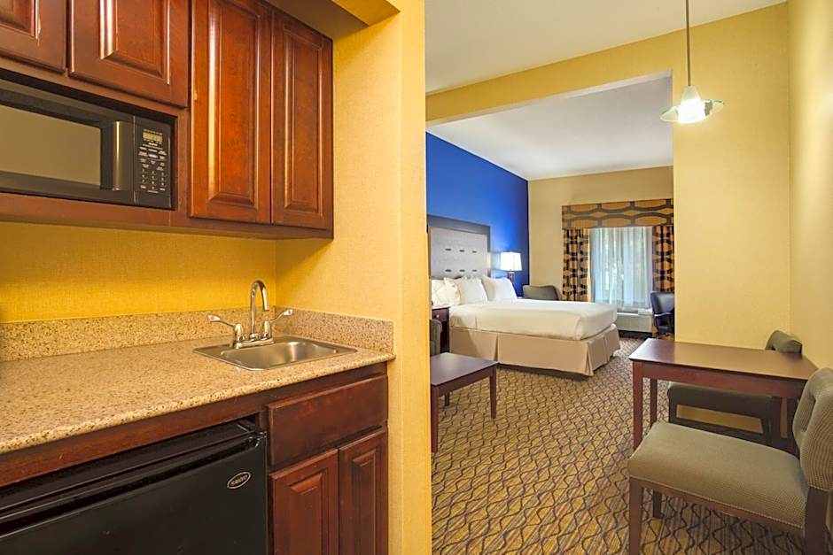 Holiday Inn Express Tower Center New Brunswick By IHG