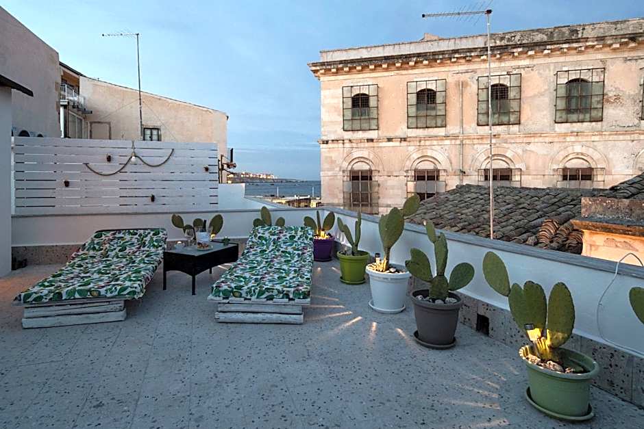 Ortigia Terrace Sea View