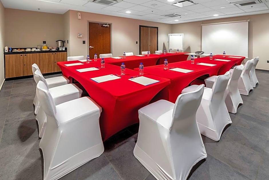 City Express by Marriott Tuxpan