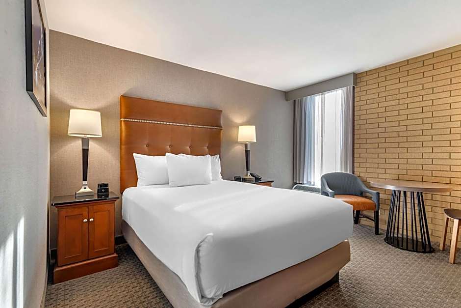 Drury Inn & Suites Atlanta Airport