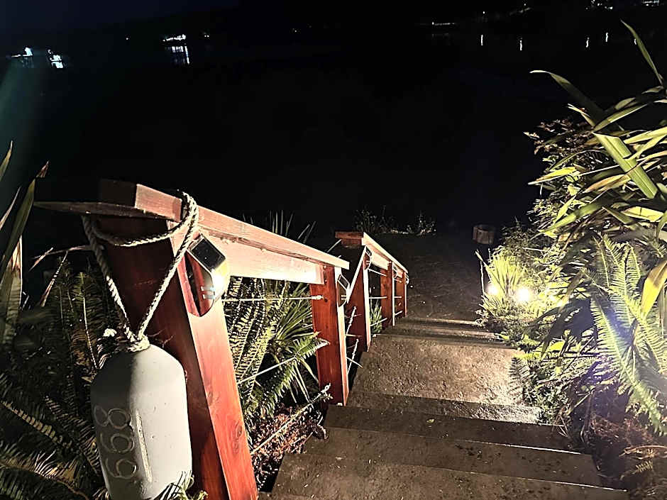 Private Oceanfront Room With Hot Tub & Firepit - Shore Thing