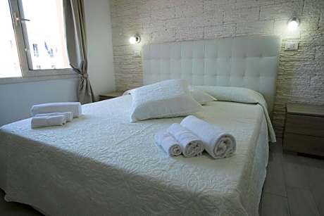 Queen Room with Balcony