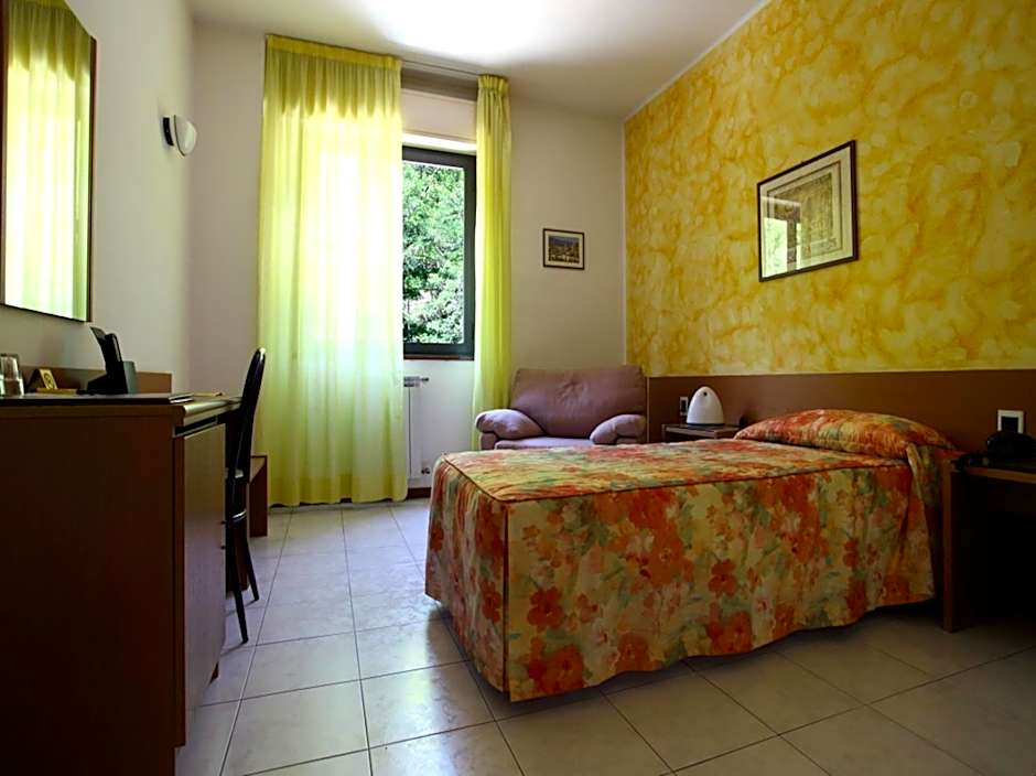Euro Hotel