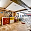FabHotel Jansi Deluxe - Nr. Gandhipuram Bus stand