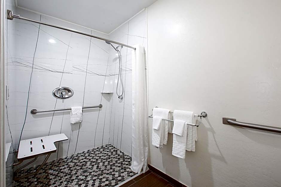 The Hotel Serene Glendale Peoria, Surestay Collection by BW