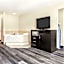 Super 8 by Wyndham Clinton/Jackson West