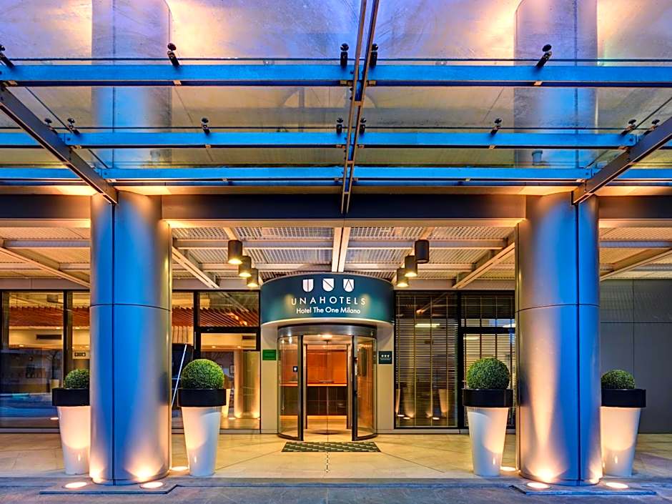 UNA Hotels The One Milano Hotel & Residence