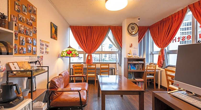 Almas Guest House