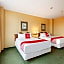 OYO Hotel St Louis Downtown City Center MO