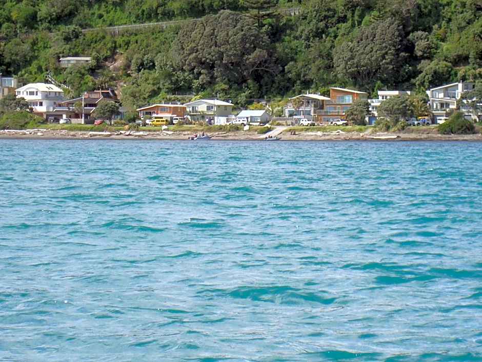 Kapiti Waves Bed & Breakfast