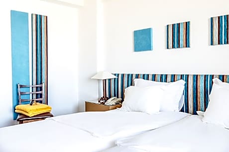 Standard Twin Sea View