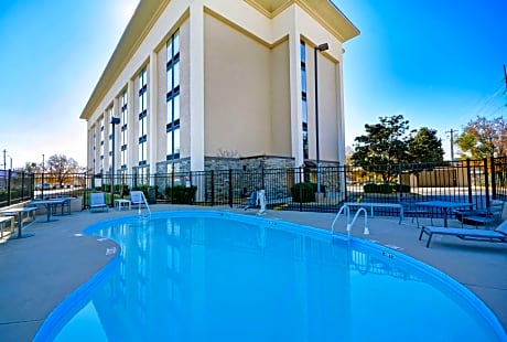 Hampton Inn By Hilton Athens