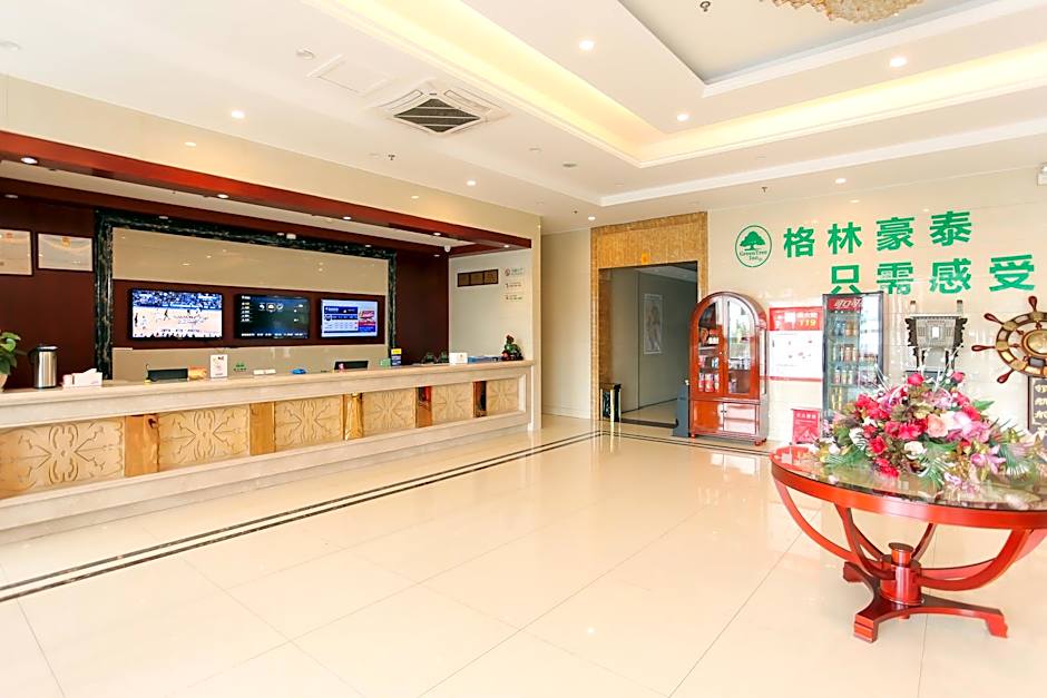 GreenTree Inn JiangSu Wuxi Jiangyin Huashi Avenue Huaxi Village Business Hotel