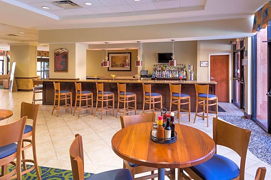 Holiday Inn & Suites Orlando SW - Celebration Area By IHG