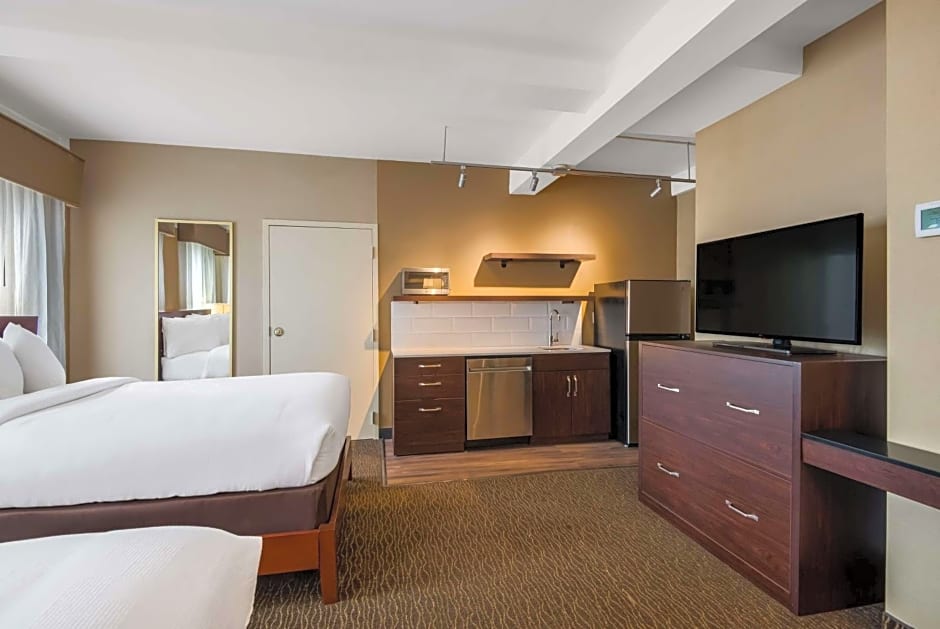 Best Western Syracuse Downtown Hotel and Suites