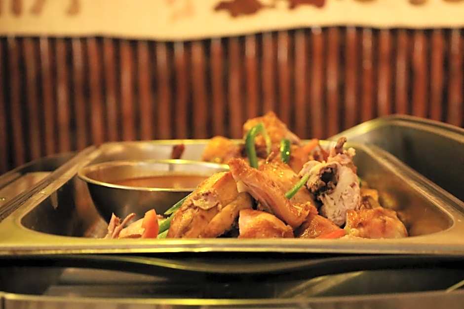 Salt Lick Safari Lodge