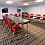 Holiday Inn Express Birmingham Oldbury By IHG