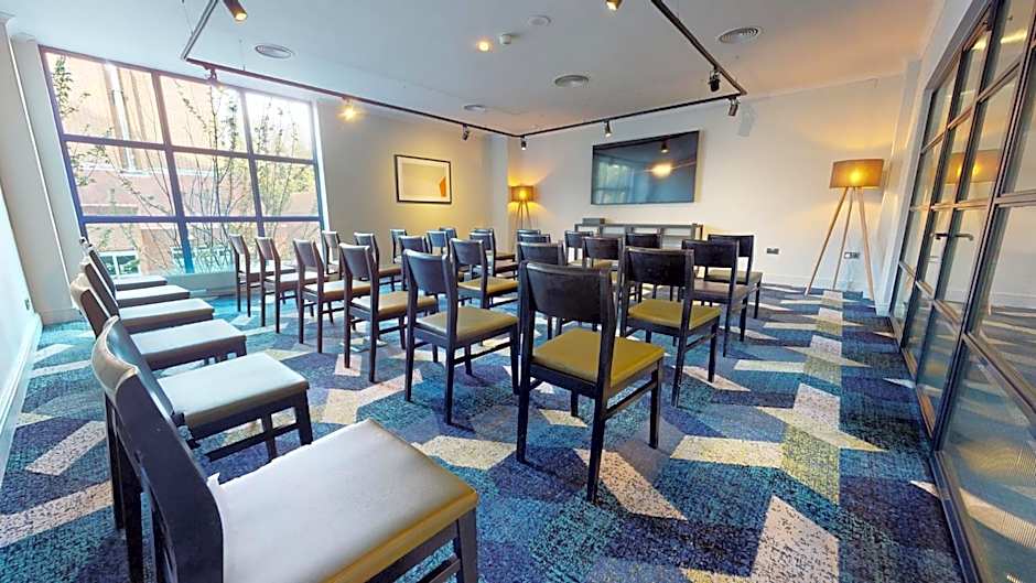 Holiday Inn London Sutton By IHG