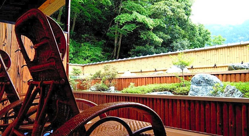 Iya Onsen Hotel Kazurabashi