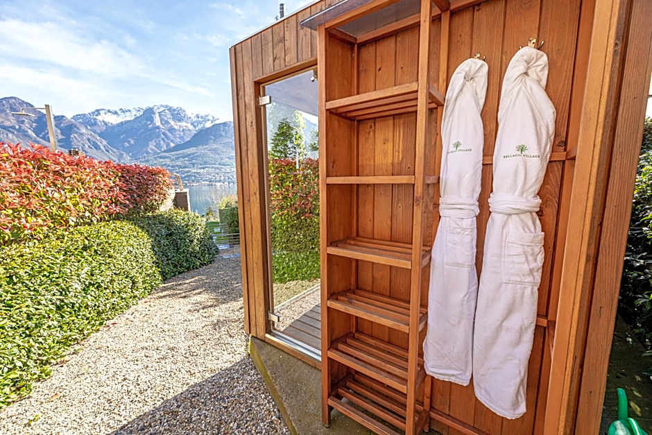 Bellagio Village- 4 Apartments by the lake - Seasonal Warm Pool and Sauna
