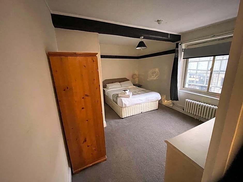 The Old Bell - Warminster