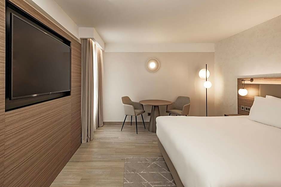 AC Hotel by Marriott St Julian's