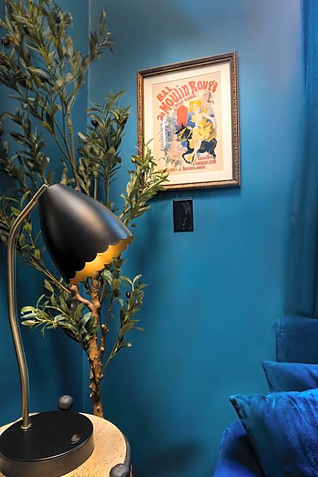 The Mansion on Royal