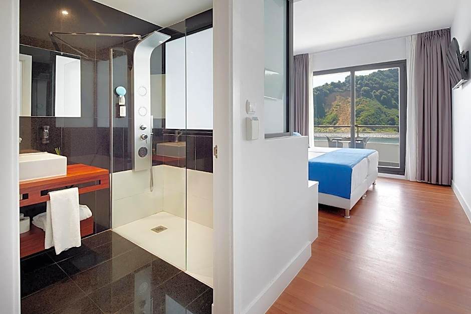 Hotel & Thalasso Villa Antilla - Habitaciones con Terraza